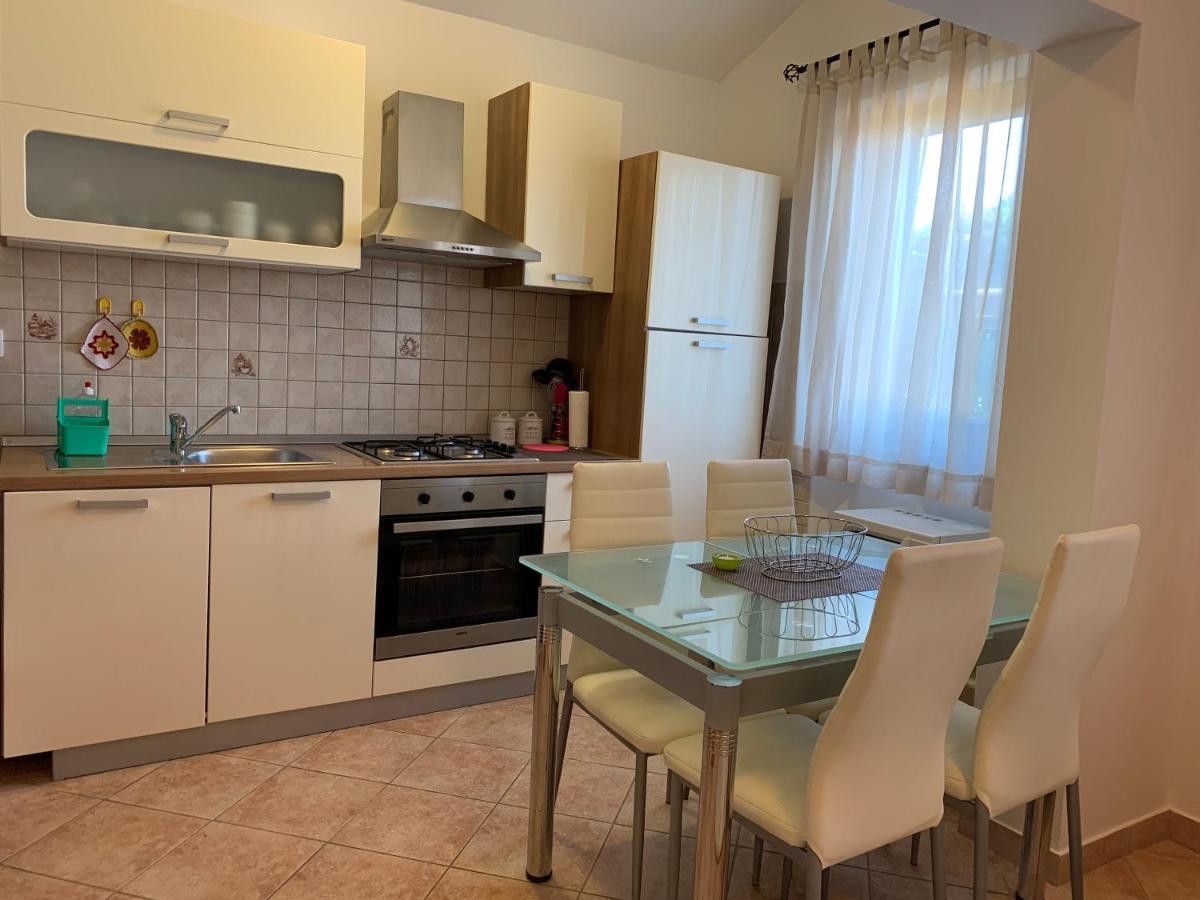 Apartments & Room Piutti Bale Kültér fotó