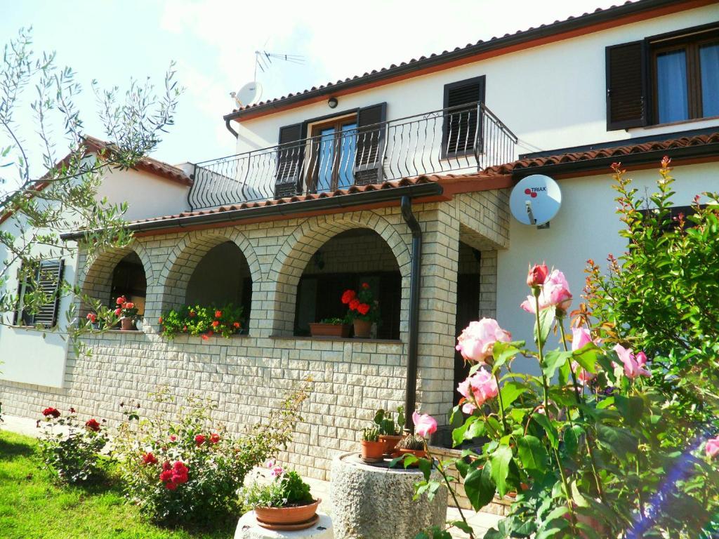 Apartments & Room Piutti Bale Szoba fotó